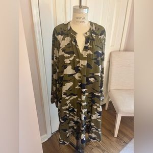 XL - camouflage long sleeve dress with slip under
